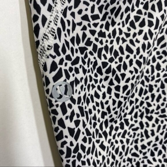 Lululemon Inspire Ankle Tight II‎ Miss Mosaic White Legging Size 4 - Picture 7 of 11